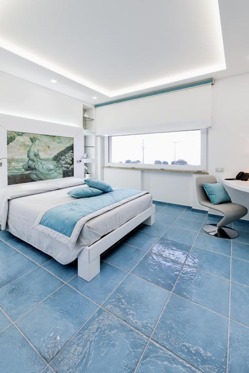 La Madegra Seasuite Salerno Dış mekan fotoğraf