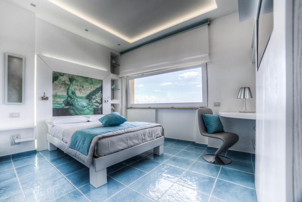 La Madegra Seasuite Salerno Dış mekan fotoğraf